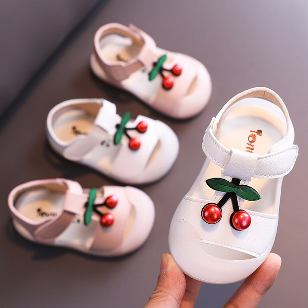 Бебешки сандали за момичета с перли в бял и розов цвят