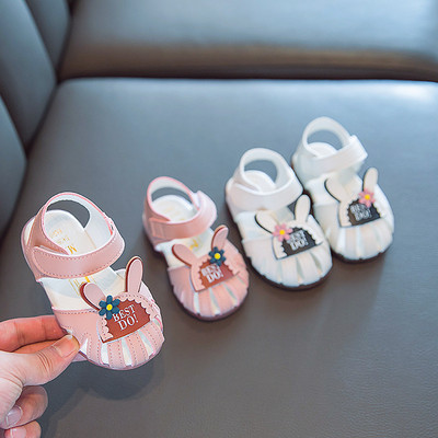 Бебешки сандали от еко кожа с 3D декорация и лепенки