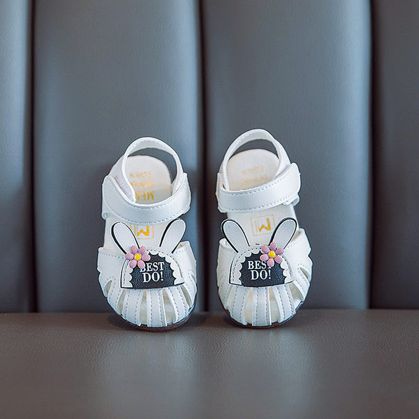 Sandale pentru bebeluși din piele ecologică cu decor 3D și autocolante