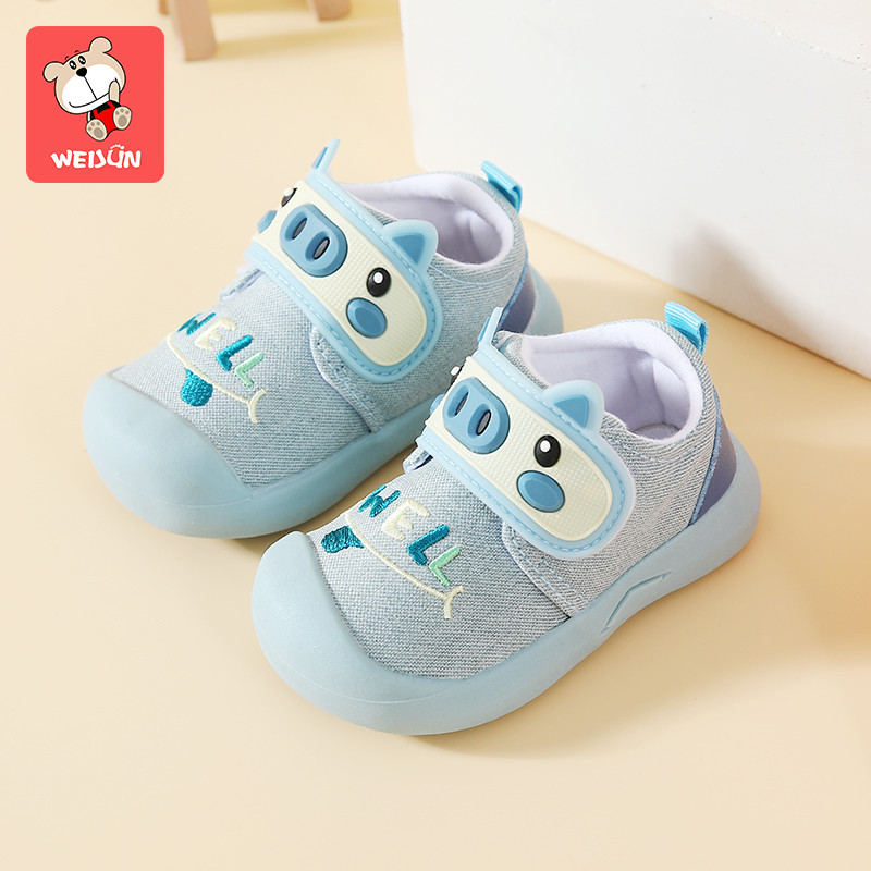 Pantofi pentru bebelusi cu talpa moale - potriviti pentru fete si baieti