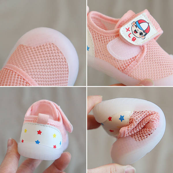 Бебешки мрежести обувки с гумена подметка и лепенки