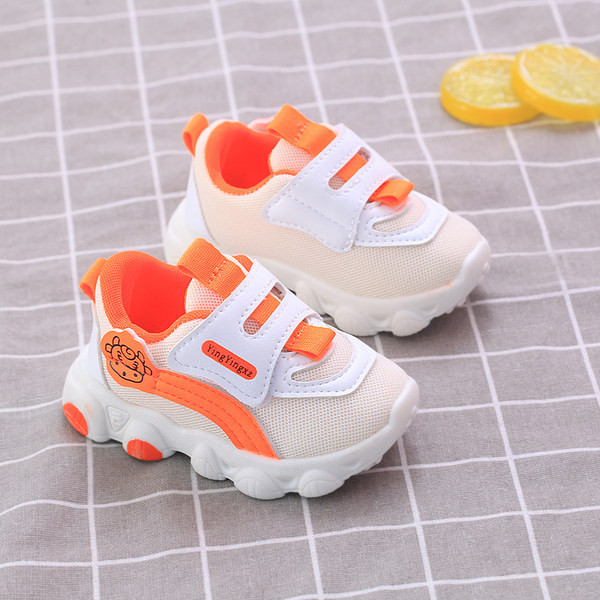 Adidași sport pentru bebeluși cu autocolant pentru fete sau băieți