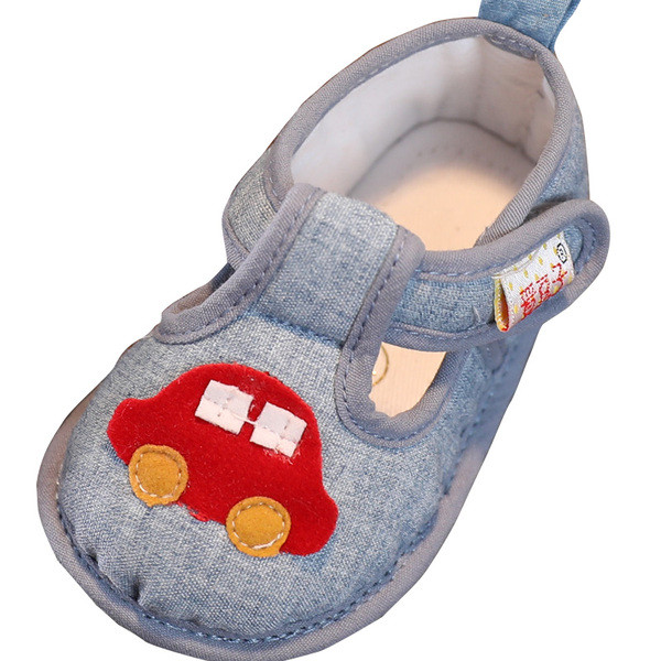 Pantofi pentru bebelusi din material textil cu talpa moale