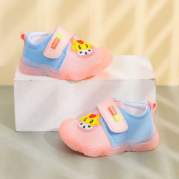 Pantofi casual pentru bebelusi cu emblema si talpa moale