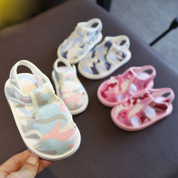 Sandale de camuflaj pentru bebelusi pentru fete si baieti
