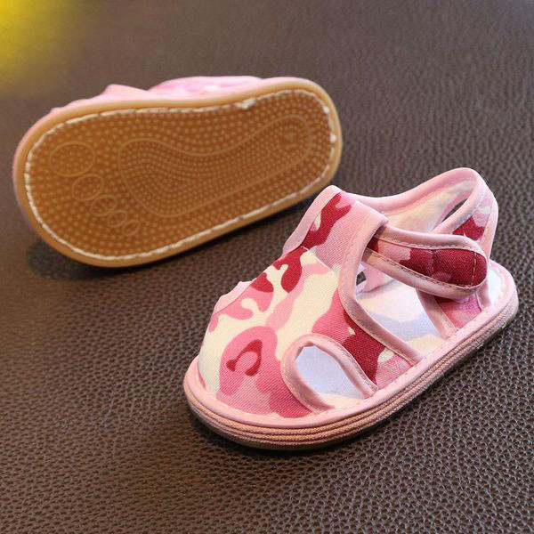 Sandale de camuflaj pentru bebelusi pentru fete si baieti
