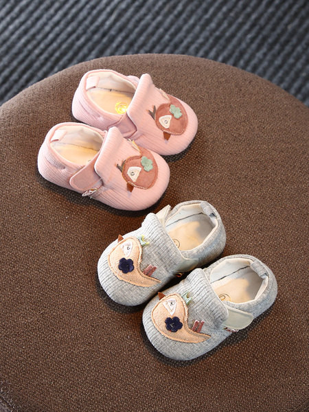 Pantofi de primavara pentru bebelusi din material textil cu talpa moale