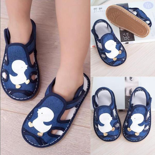 Sandale din stofa pentru bebelusi cu autocolante