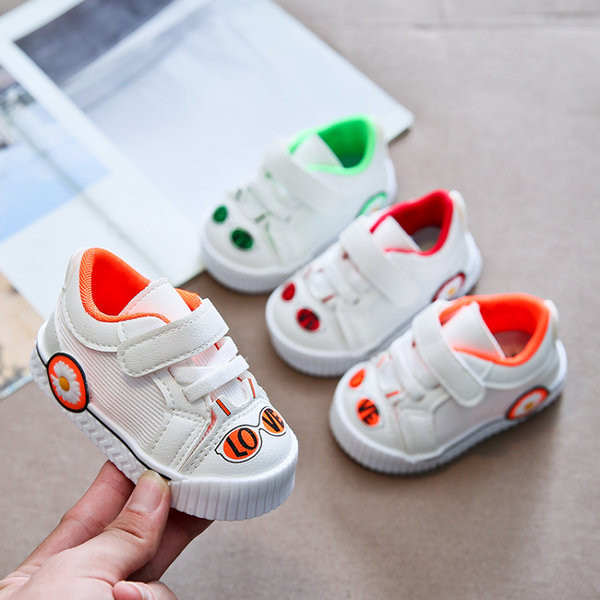 Модерни бебешки кецове с равна подметка за момчета