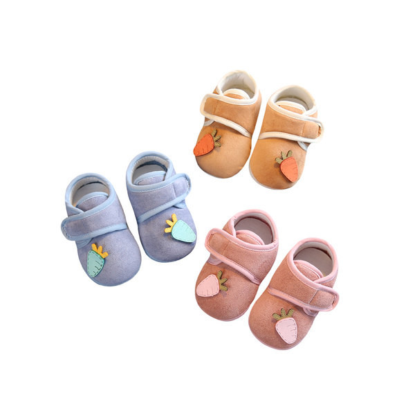 Cizme pentru bebelusi cu autocolante si talpa moale pentru fete si baieti