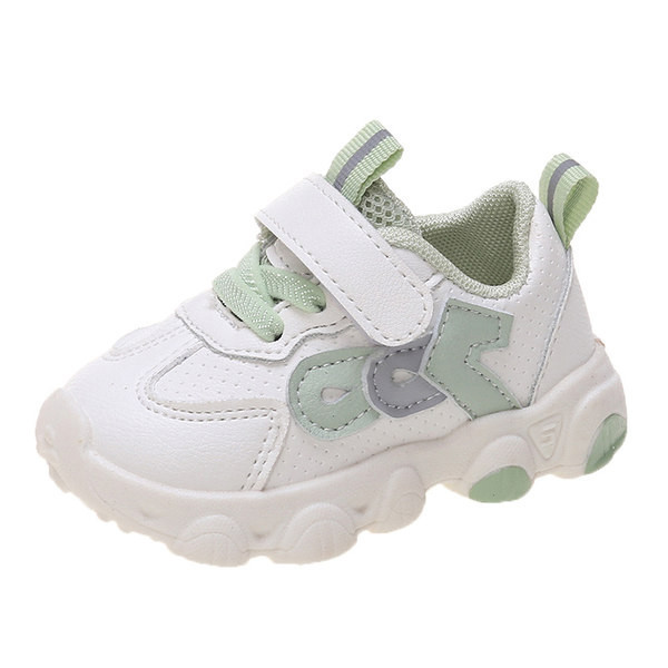 Model nou de adidași pentru bebeluși cu talpă moale pentru fete sau băieți