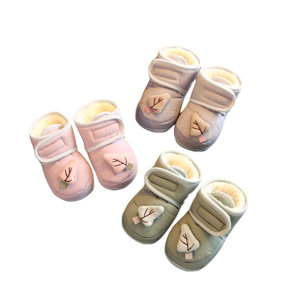 Geamanduri pentru bebelusi cu vata si autocolante pentru copii