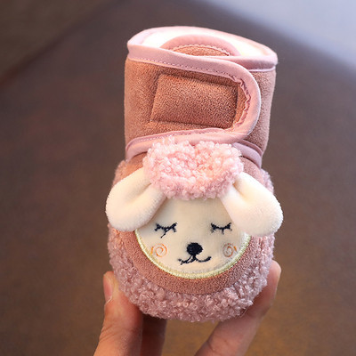 Cizme bebelusi cu vata mai multe modele element 3D si inscriptie