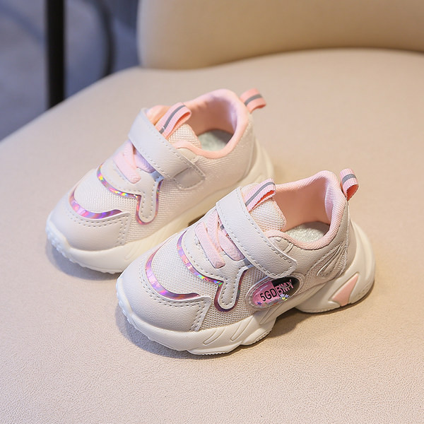 Model nou de adidasi bebelusi din piele ecologica pentru fete sau baieti