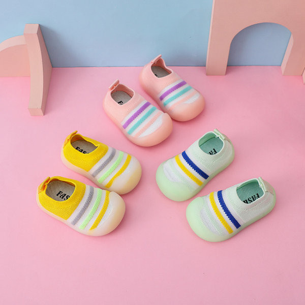 Pantofi casual pentru bebelusi din plasa cu talpa moale