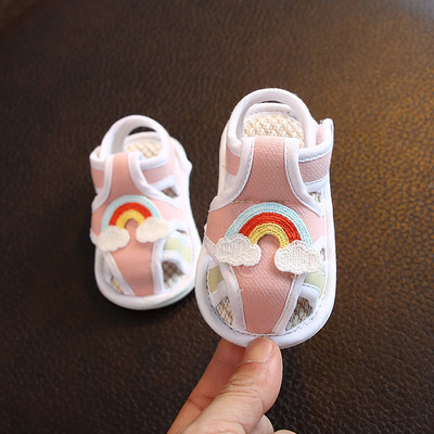 Cizme moi pentru bebelusi cu autocolante pentru copii