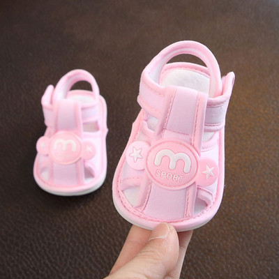 Cizme moi pentru bebelusi cu autocolante pentru copii