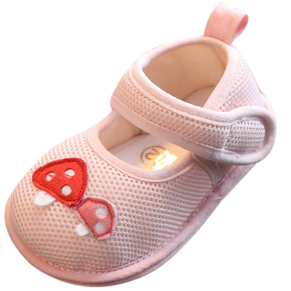 Botine din stofa bebelusi cu aplicatie