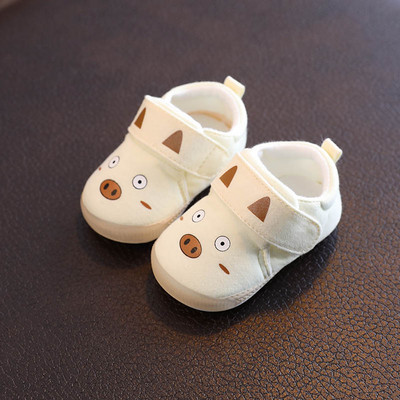 Pantofi pentru bebelusi cu autocolante de la 6 la 12 luni