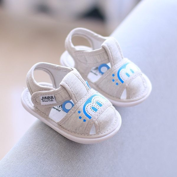 Sandale bebelusi cu talpa plata - doua modele