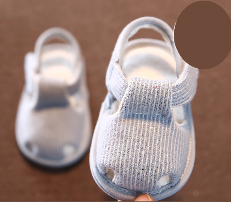 Cizme unisex pentru bebelusi din catifea