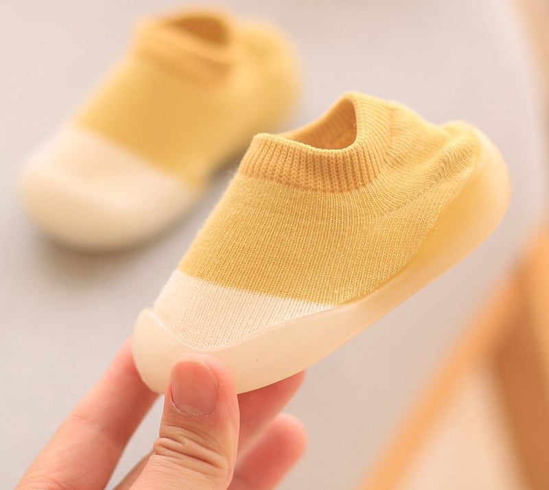 Бебешки обувки тип чорап за  момичета и момчета