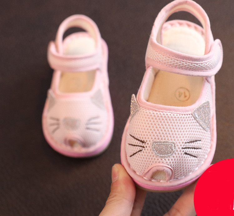 Sandale bebelusi pentru fetita cu broderie si element 3D