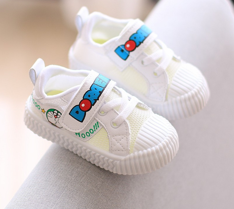 Pantofi bebelusi cu plasa si broderie - mai multe modele