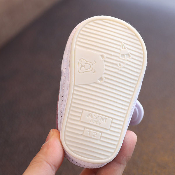 Pantofi antiderapanti pentru bebelusi cu broderie