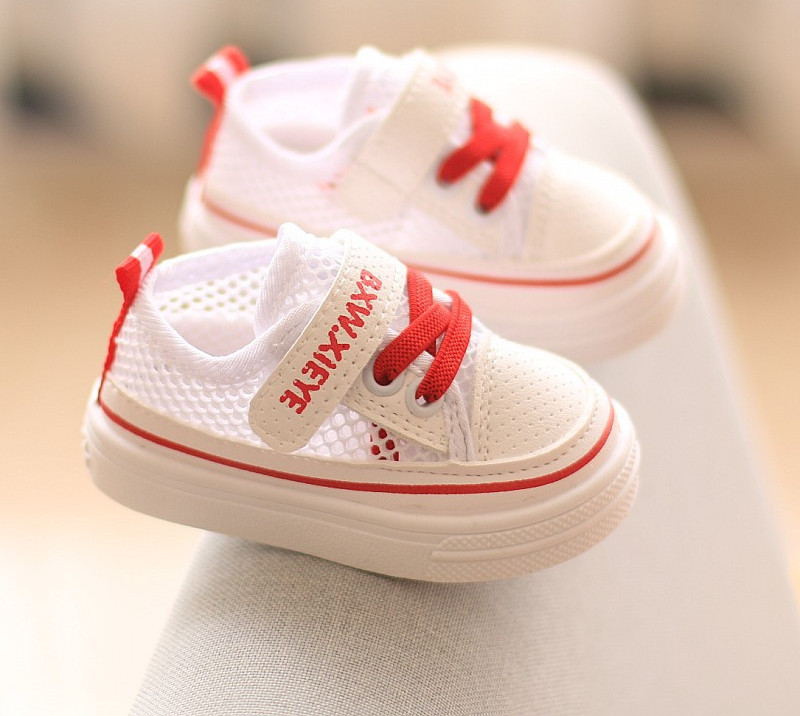 Pantofi de primavara pentru bebelusi cu plasa si talpa moale