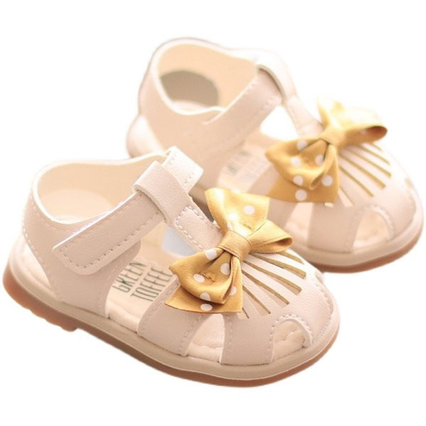 Sandale din piele pentru bebelusi cu panglica punctata
