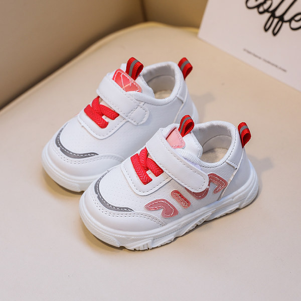 Model nou de adidași pentru bebeluși din imitație de piele pentru fete