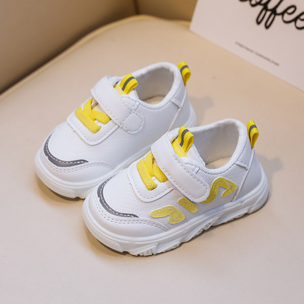 Model nou de adidași pentru bebeluși din imitație de piele pentru fete