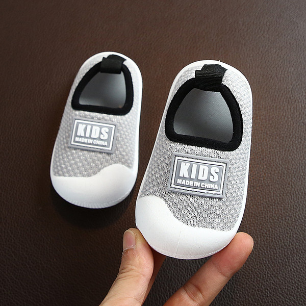 Pantofi din plasă textilă cu talpă de cauciuc