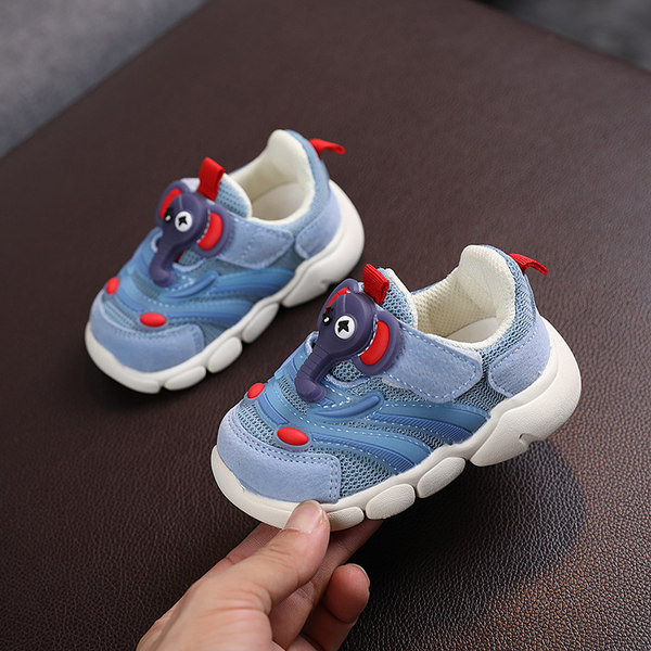 Pantofi pentru bebelusi din piele ecologica cu autocolante si element 3D