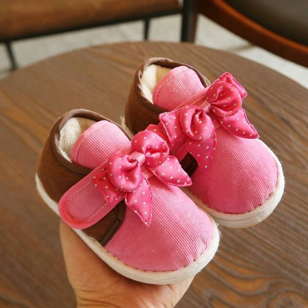 Pantofi moderni pentru bebelusi cu panglica si talpa moale