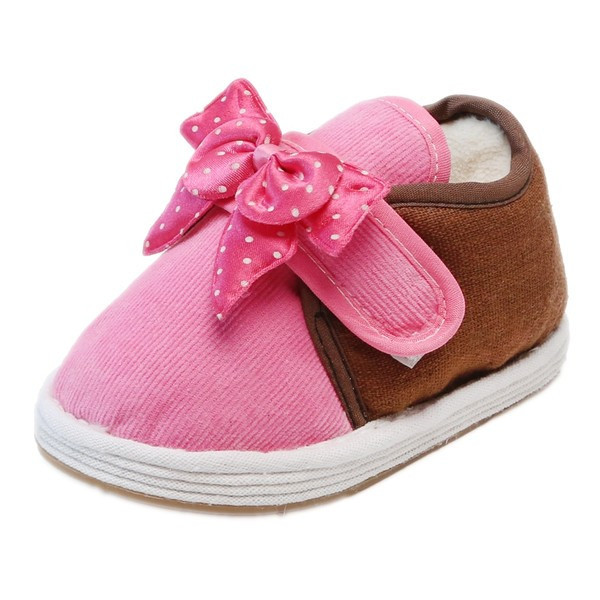 Pantofi moderni pentru bebelusi cu panglica si talpa moale