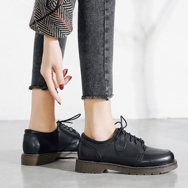 Pantofi casual dama stil retro cu sireturi