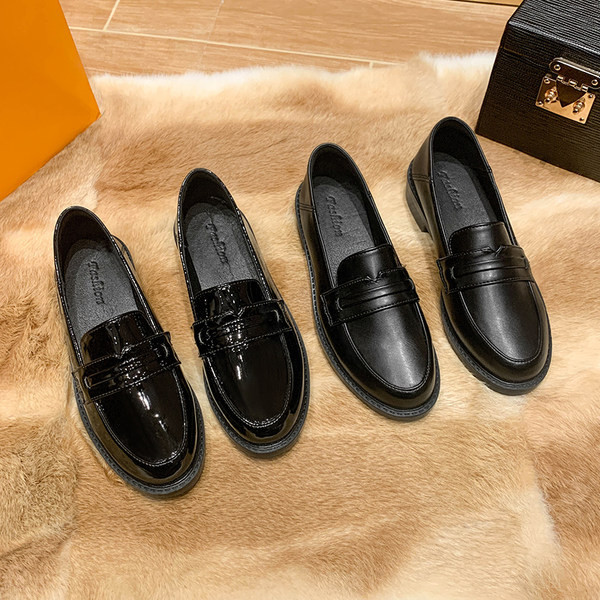 Pantofi dama casual din piele ecologica de culoare neagra mai multe modele