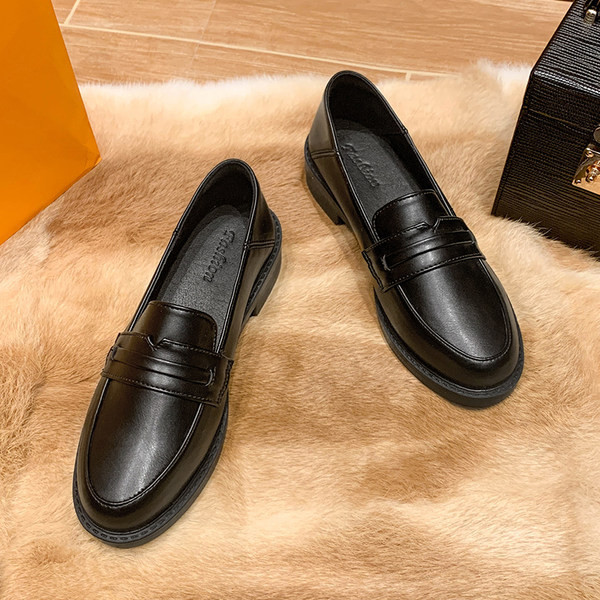 Pantofi dama casual din piele ecologica de culoare neagra mai multe modele