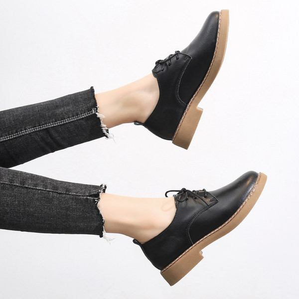 Pantofi casual dama cu sireturi - doua modele