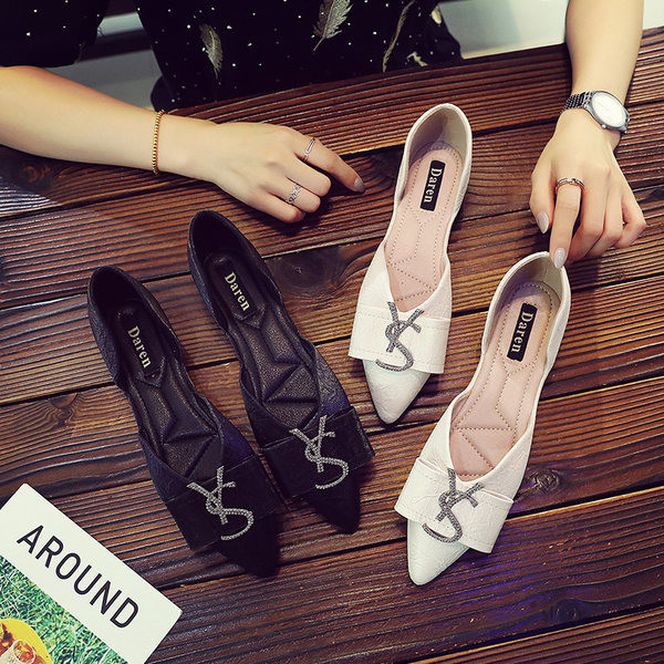 Pantofi casual dama cu decor metalic alb-negru