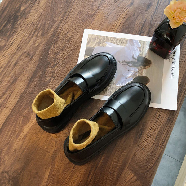 Model nou de pantofi casual dama din imitatie de piele de culoare neagra