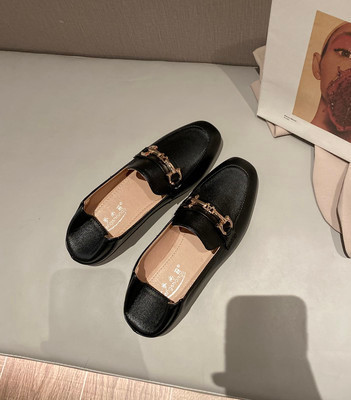 Mocasini casual dama cu element metalic - mai multe modele