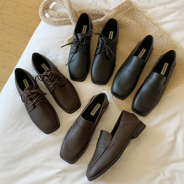 Pantofi casual dama - doua modele din piele ecologica