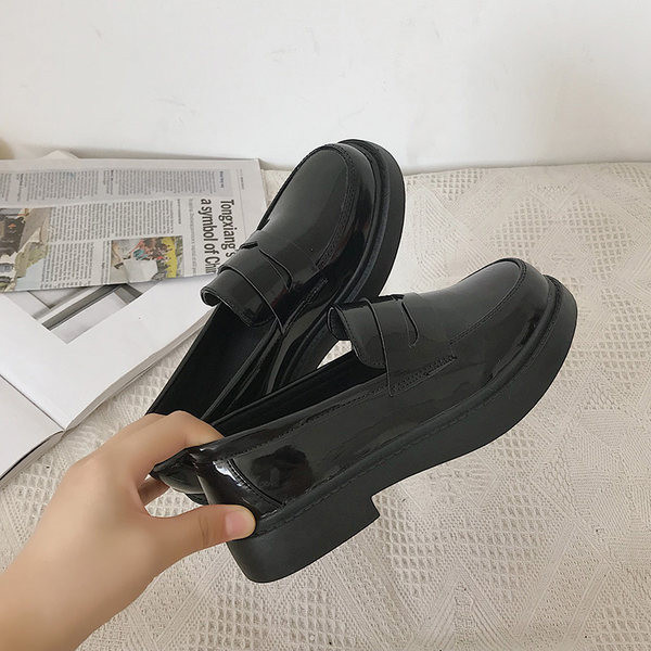 Pantofi casual dama - doua modele