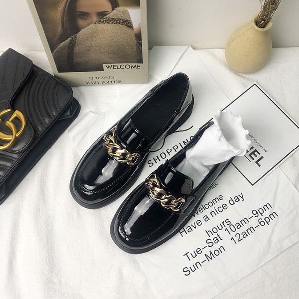 Pantofi dama cu lant metalic - doua modele