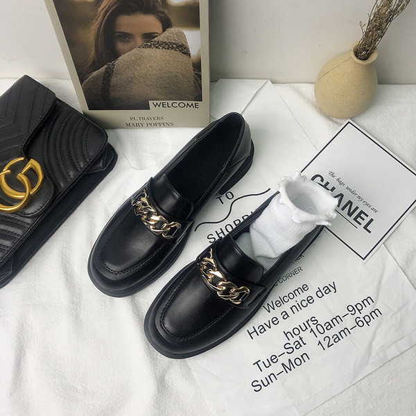 Pantofi dama cu lant metalic - doua modele