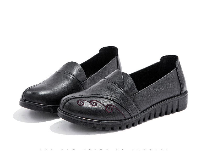 Pantofi de dama din piele cu talpa plate potriviti pentru primavara