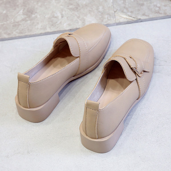 Pantofi de dama actuali din piele ecologica cu catarama